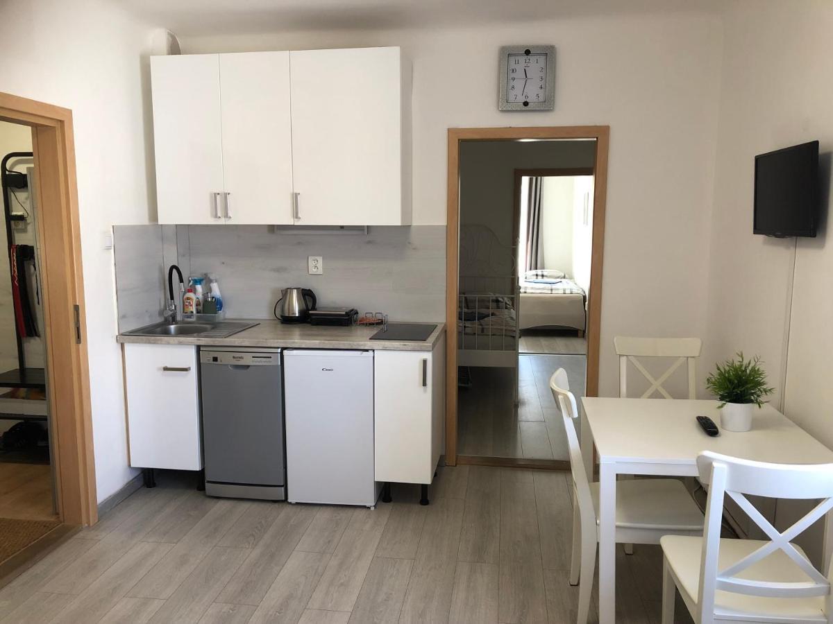 Apartment Happy 11 Praga Exterior foto